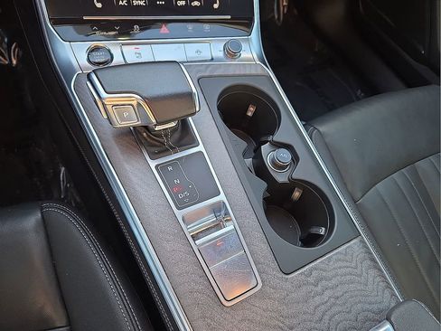 Used 2024 Audi A6 Premium Plus image 29