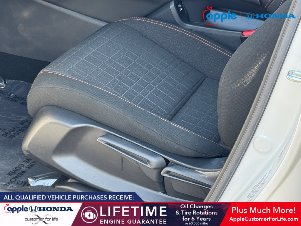 Used 2025 Honda HR-V Sport image 8