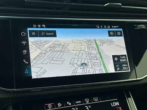 Used 2025 Audi RS Q8 performance AWD/4WD image 25