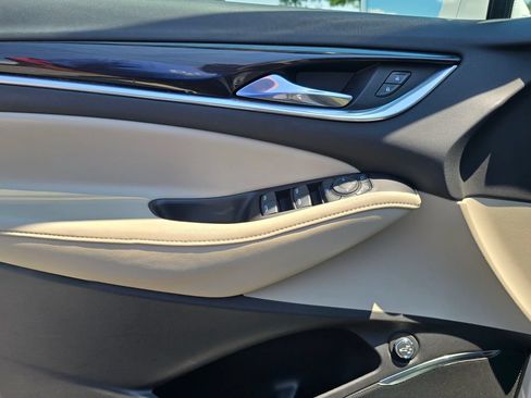 Certified 2019 Buick Enclave Essence AWD/4WD image 10