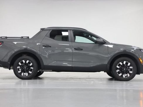 Used 2026 Hyundai Santa Cruz SEL AWD/4WD image 16