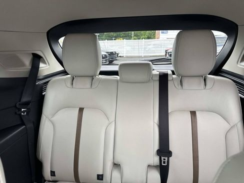 Certified 2024 MAZDA CX-90 Plug-In Hybrid w/ Premium Plus AWD/4WD image 32