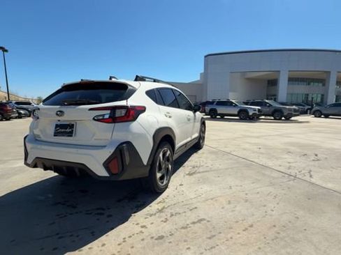Used 2025 Subaru Crosstrek 2.5i Limited w/ Crosstrek Mirror Package image 2