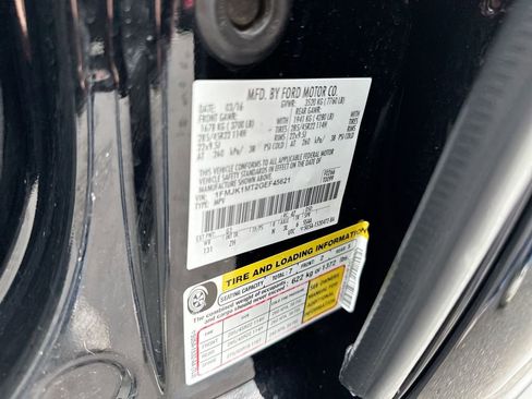 Used 2016 Ford Expedition EL Platinum image 30