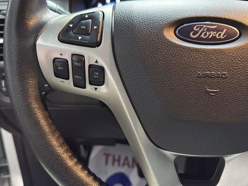 Used 2019 Ford Flex SE image 17