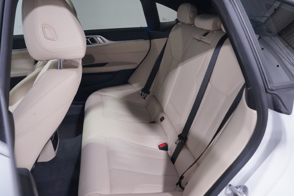 Used 2024 BMW 430i Gran Coupe w/ Convenience Package RWD image 10