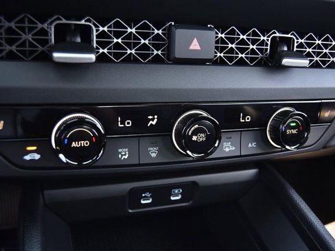 New 2025 Honda Accord SE image 13