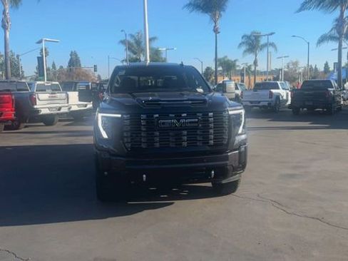New 2026 GMC Sierra 2500 Denali Ultimate image 3