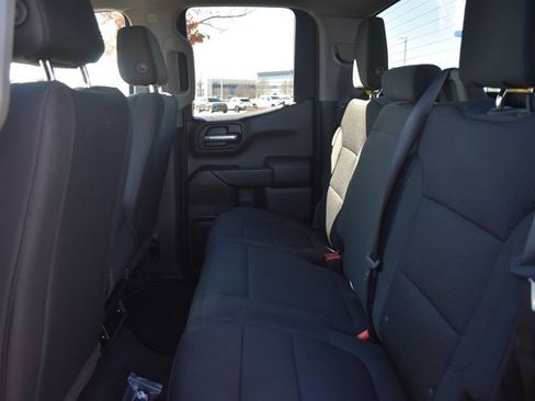 Used 2020 Chevrolet Silverado 1500 Custom w/ Custom Value Package image 15