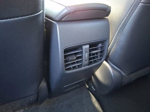 Certified 2024 Toyota Corolla Cross XLE FWD image 11