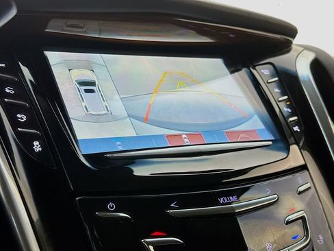 Used 2017 Cadillac Escalade Luxury AWD/4WD image 17