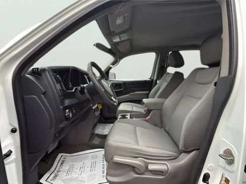 Used 2010 Honda Ridgeline RT image 11