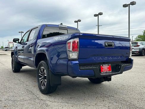 Certified 2023 Toyota Tacoma TRD Sport w/ Technology Package AWD/4WD image 3
