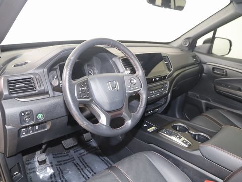 Used 2024 Honda Passport TrailSport image 24