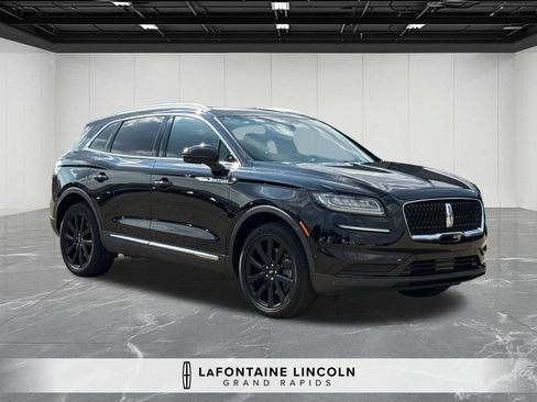 Certified 2023 Lincoln Nautilus Reserve w/ Equipment Group 201A AWD/4WD image 7