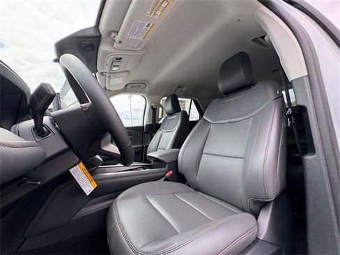 New 2025 Ford Explorer Active w/ Active Comfort Package image 18