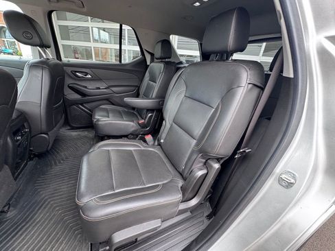 Used 2021 Chevrolet Traverse Premier AWD/4WD image 24