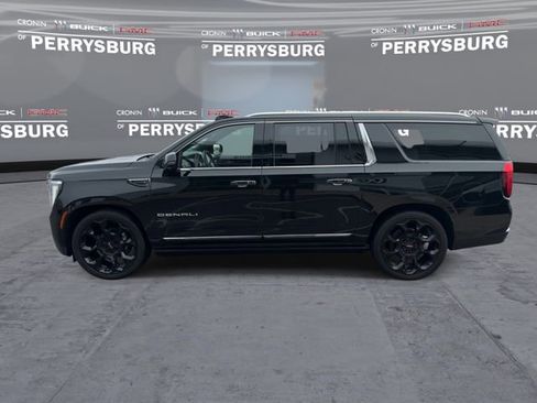 Certified 2025 GMC Yukon XL Denali Ultimate w/ LPO, Floor Liner Package AWD/4WD image 5