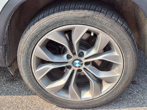 Used 2015 BMW X3 xDrive28i AWD/4WD image 7
