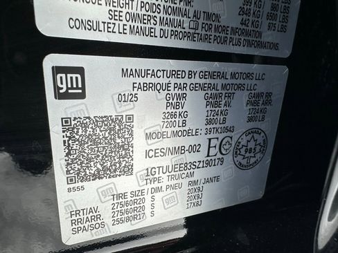 Used 2025 GMC Sierra 1500 AT4 w/ AT4 Preferred Package image 26