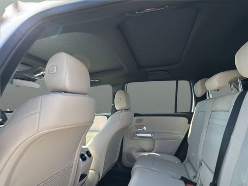 New 2026 Mercedes-Benz GLB 250 image 13