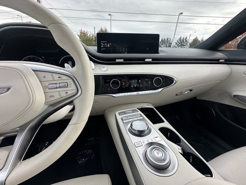 Used 2025 Genesis Electrified GV70 Advanced w/ Prestige Package image 26