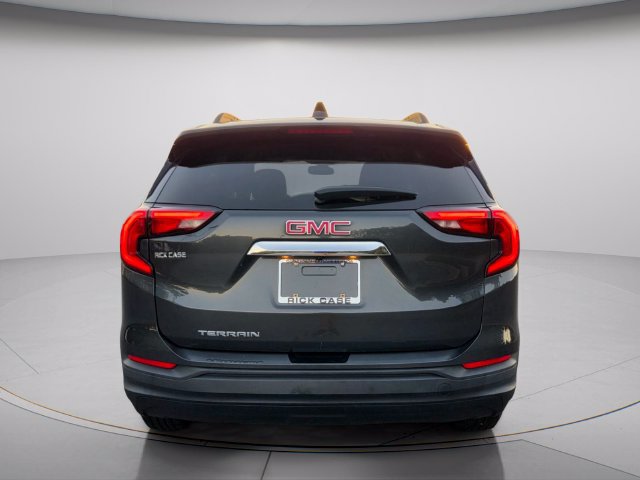 Used 2018 GMC Terrain SLE w/ Driver Convenience Package FWD image 5