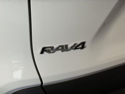 Used 2024 Toyota RAV4 LE image 30