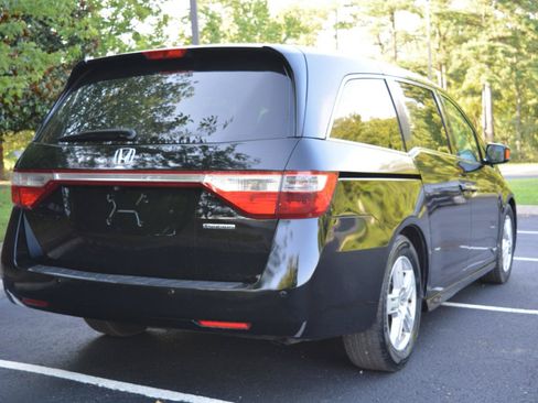 Used 2013 Honda Odyssey Touring Elite image 5