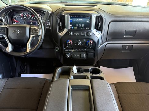 Used 2022 Chevrolet Silverado 1500 RST image 18