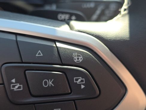 New 2026 Volkswagen Atlas SE image 24