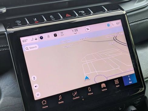 New 2025 Jeep Grand Cherokee L Limited w/ Trailer Tow Package image 14