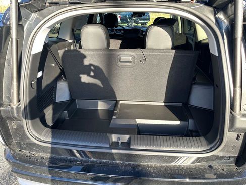 New 2026 Hyundai Ioniq 9 SEL image 21