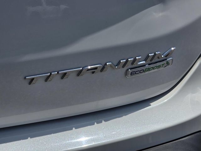 Used 2020 Ford Edge Titanium FWD image 35