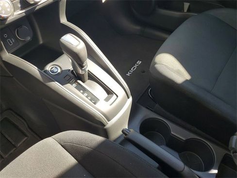 Certified 2024 Nissan Kicks S image 15