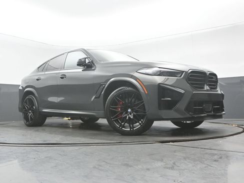 Used 2025 BMW X6 M Competition w/ Executive Package AWD/4WD image 31