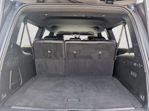 Used 2024 Jeep Wagoneer L Series II w/ Flexible Seating Group image 7