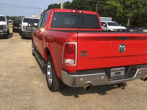 Used 2017 RAM 1500 Laramie w/ Convenience Group AWD/4WD image 14
