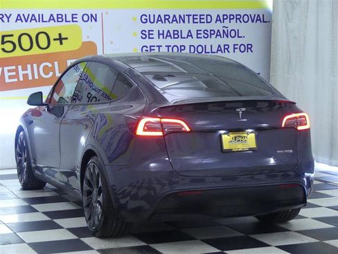 Used 2021 Tesla Model Y Performance image 3