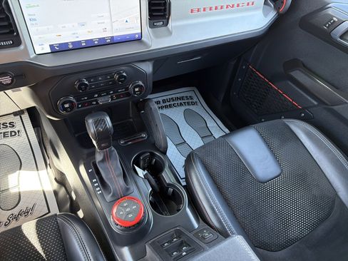 Used 2024 Ford Bronco Raptor w/ Interior Carbon Fiber Pack 6 AWD/4WD image 22
