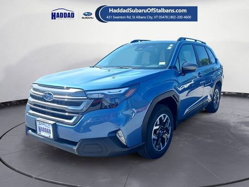 Certified 2025 Subaru Forester Premium AWD/4WD image 1