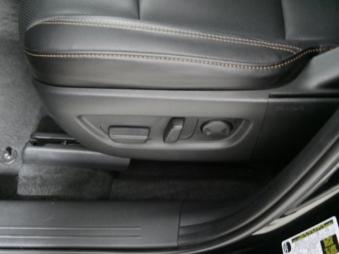Used 2025 MAZDA CX-90 3.3 Turbo w/ Preferred Package AWD/4WD image 20