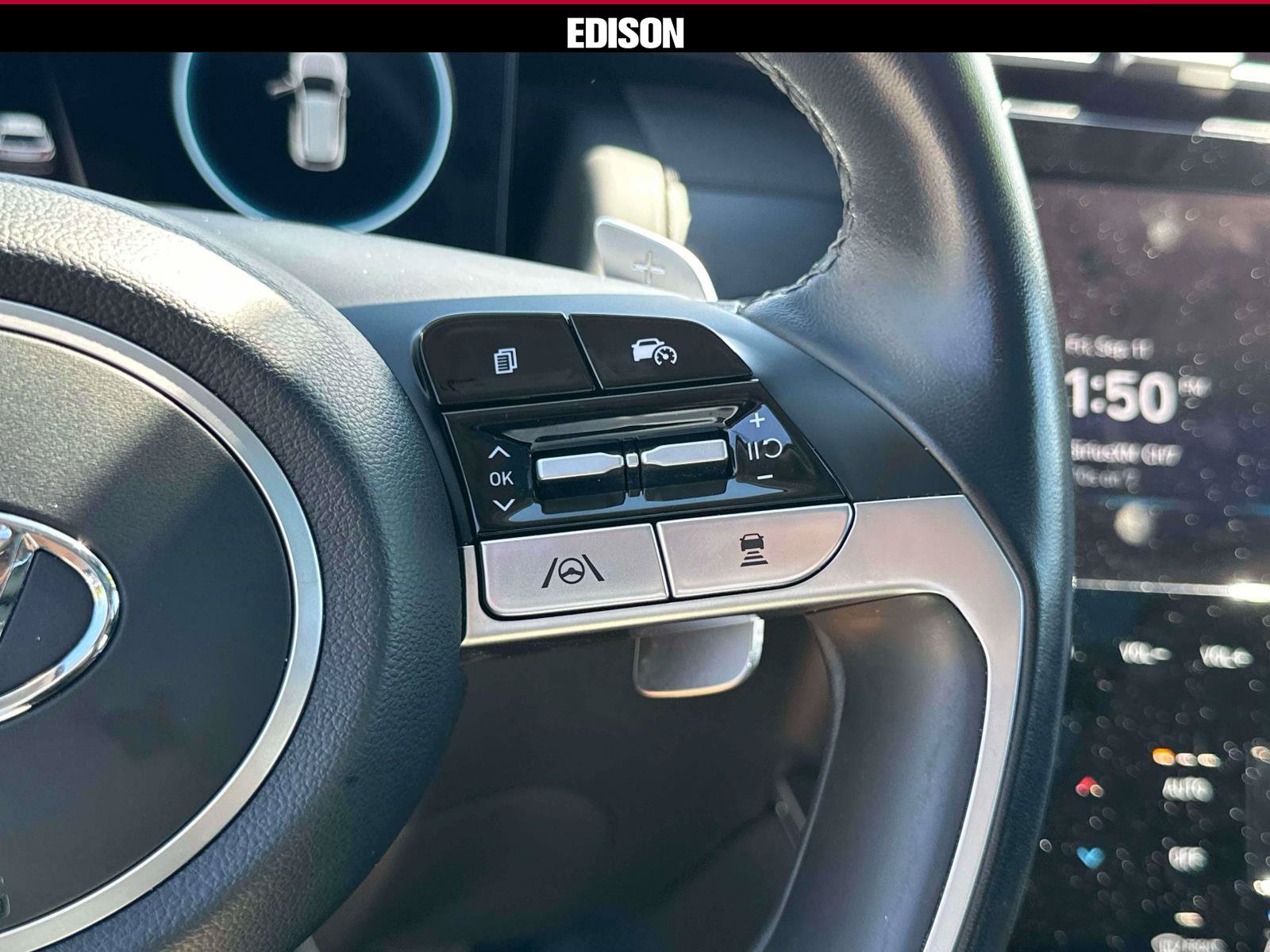 Used 2024 Hyundai Tucson Limited AWD/4WD image 22