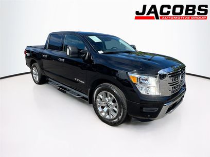 Used 2024 Nissan Titan SV w/ SV Convenience Package