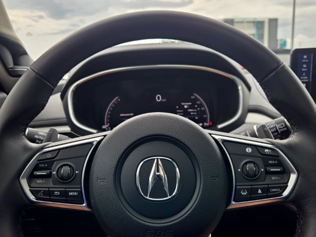 Certified 2025 Acura MDX w/ Technology Package FWD image 22