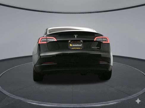 Used 2018 Tesla Model 3 Long Range image 40