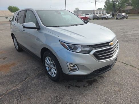 Used 2021 Chevrolet Equinox LT FWD image 4