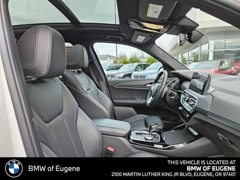 Used 2023 BMW X3 xDrive30i w/ Premium Package image 11