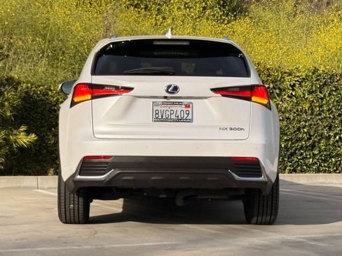 Certified 2021 Lexus NX 300h NX 300h 5-DR SUV w/ Premium Package image 11