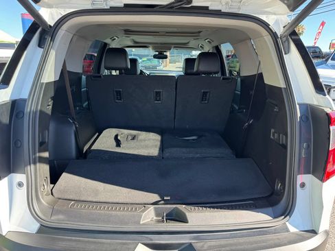 Used 2021 GMC Acadia AT4 w/ LPO, 'HIT The Road' Package AWD/4WD image 36